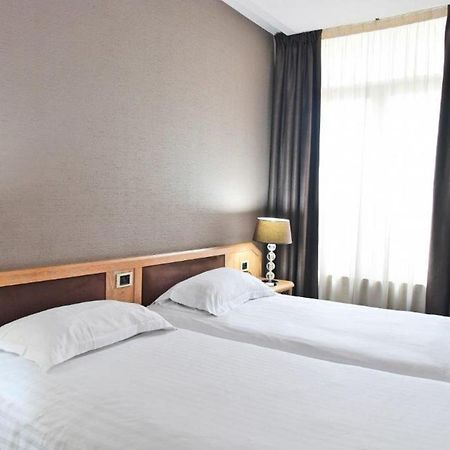 Le Grand Hotel Saint-Quentin  Bagian luar foto