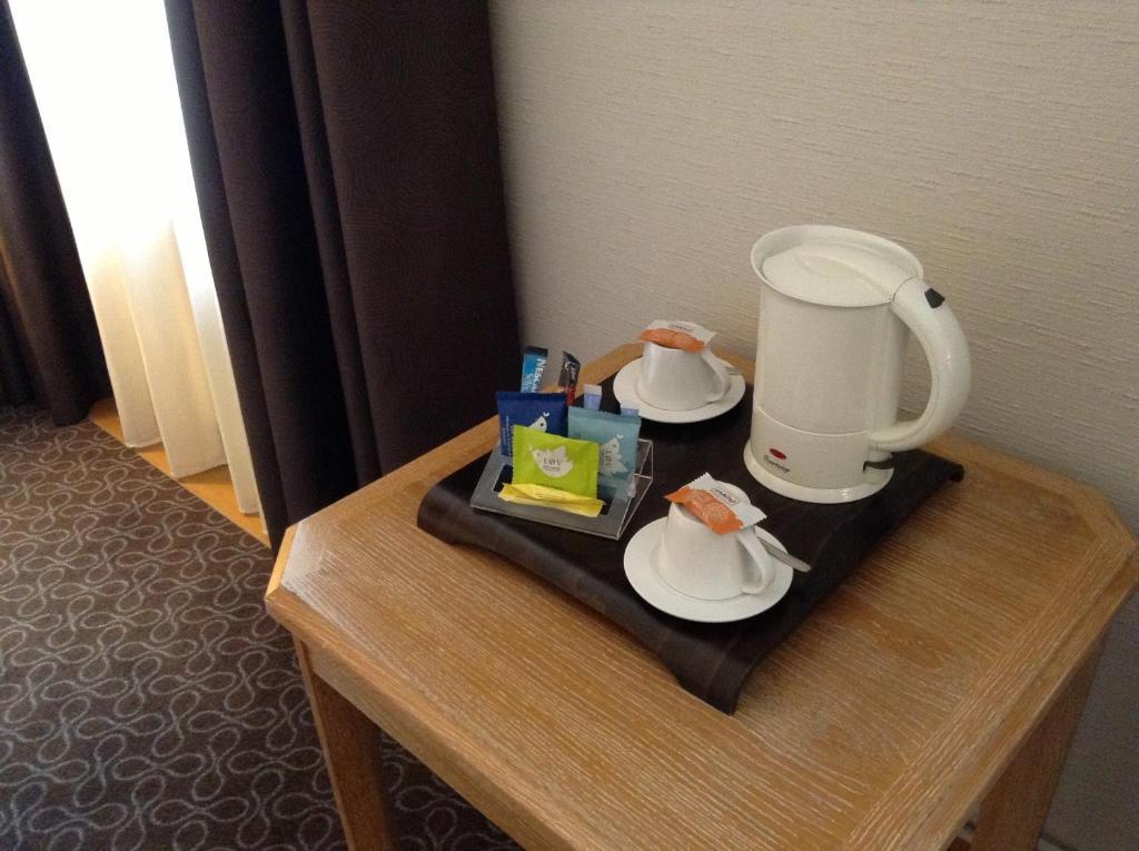 Le Grand Hotel Saint-Quentin  Ruang foto